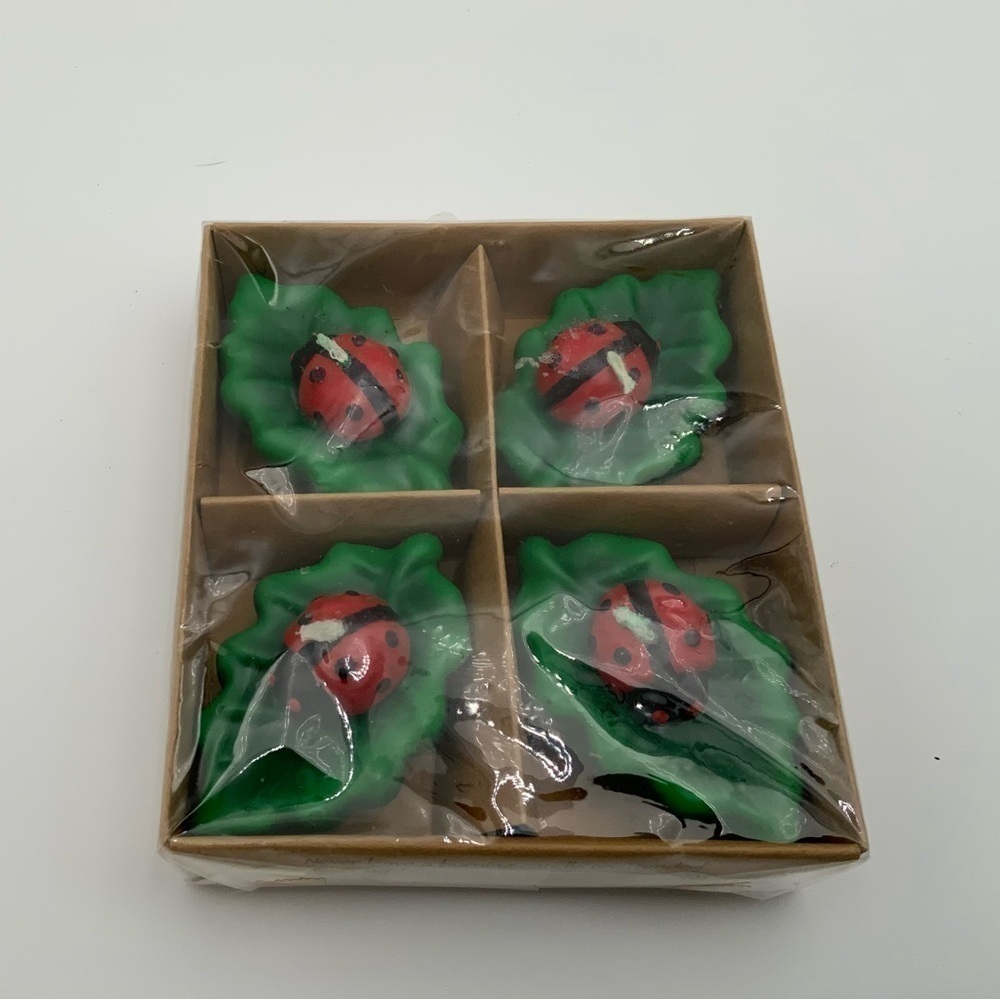 Floating Candles Lady Bug On Lily Pad Four Pack NEW IN BOX